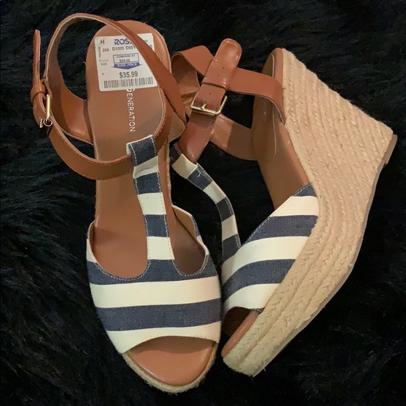 BCBGeneration Denim & Beige Espadrilles Wedges 10B - Picture 6 of 8